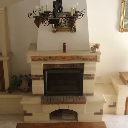 10 Mins Close To Airport - Max 10 Guests * Tarxien