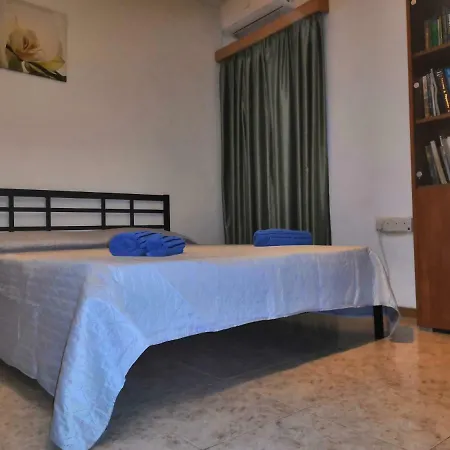 10 Mins Close To Airport - Max 10 Guests * Tarxien